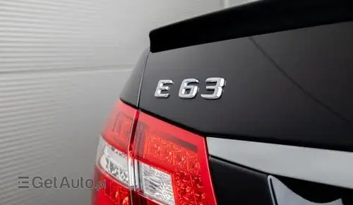 MERCEDES-BENZ Klasa E 63 AMG 