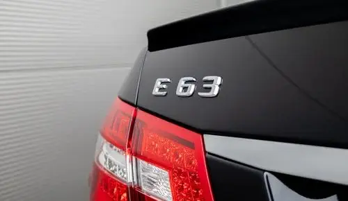 MERCEDES-BENZ Klasa E 63 AMG 