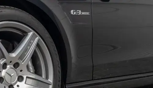MERCEDES-BENZ Klasa E 63 AMG 