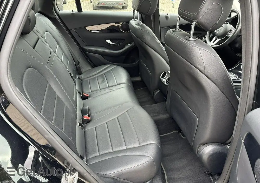 MERCEDES-BENZ GLC 200 d 4-Matic