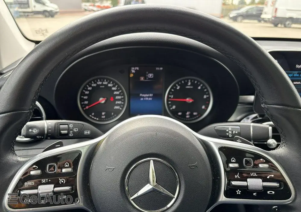 MERCEDES-BENZ GLC 200 d 4-Matic