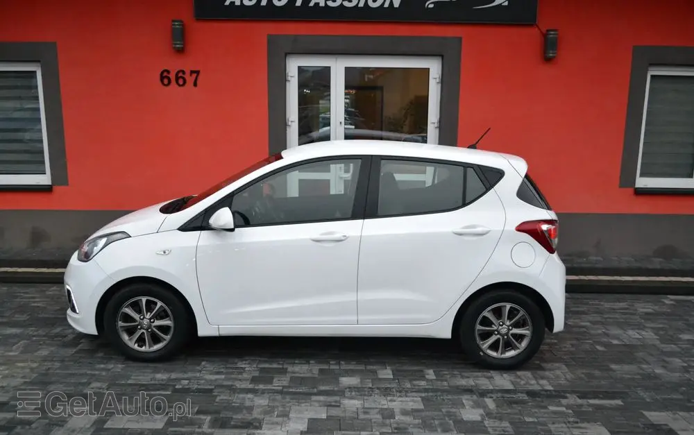 HYUNDAI I10 