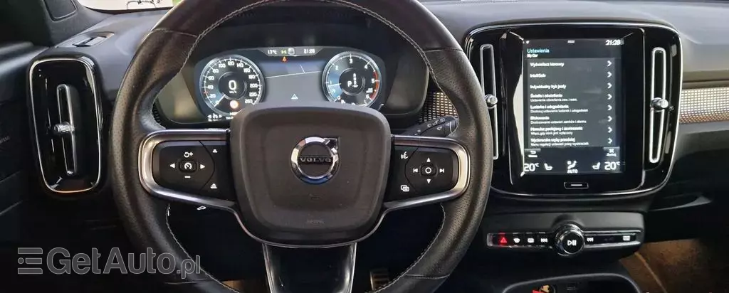VOLVO Xc 40 