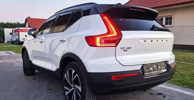 VOLVO Xc 40 