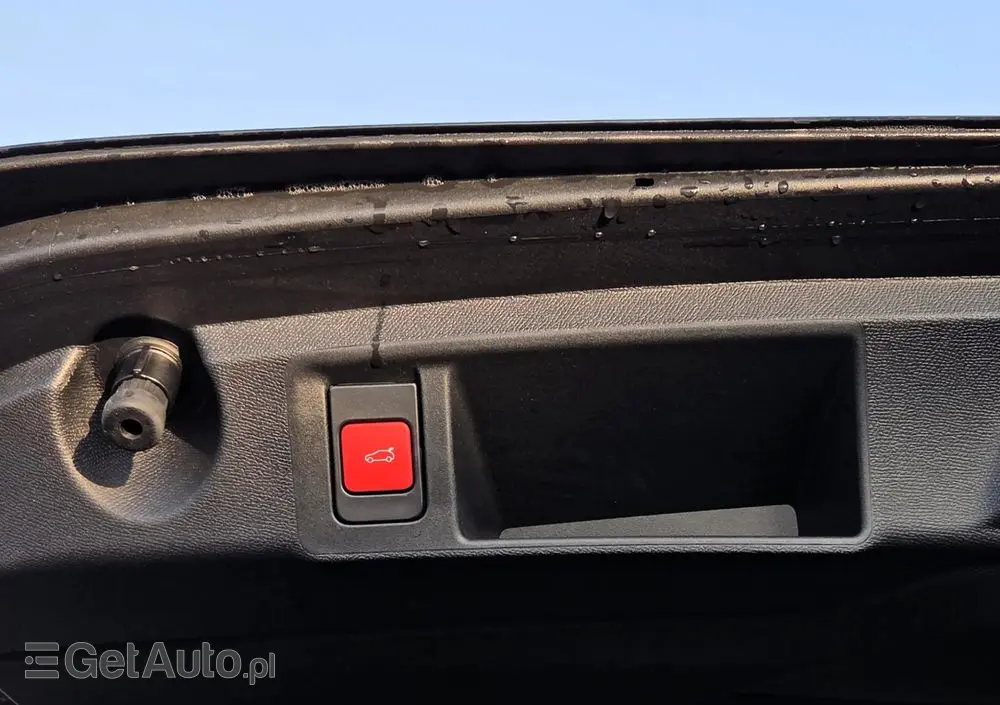 PEUGEOT 308 1.5 BlueHDi GT S&S EAT8