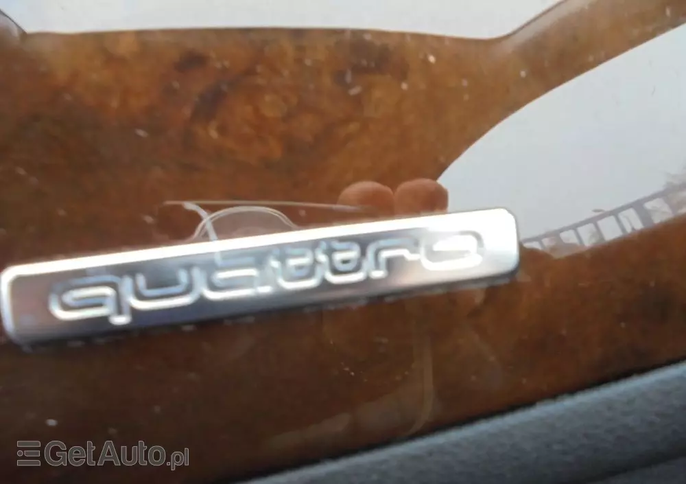 AUDI A6 Avant 3.0 TDI DPF quattro S tronic