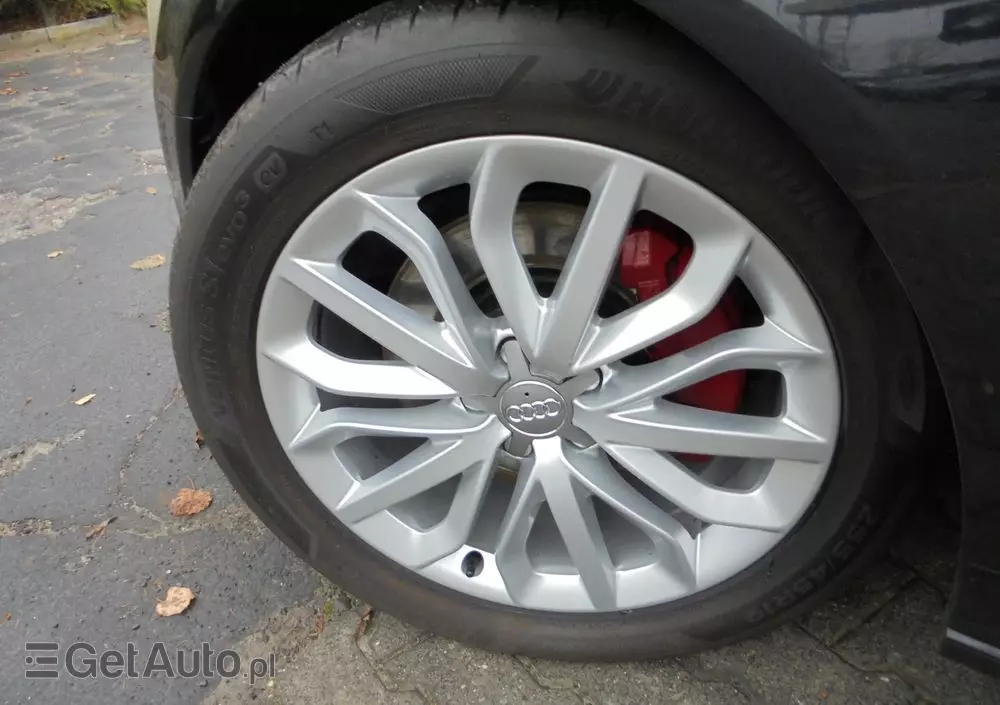 AUDI A6 Avant 3.0 TDI DPF quattro S tronic