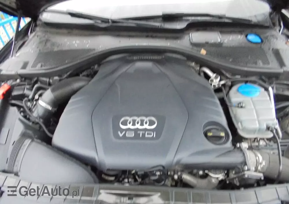 AUDI A6 Avant 3.0 TDI DPF quattro S tronic