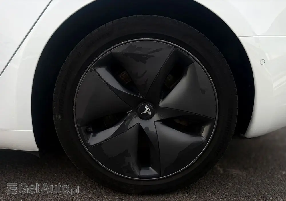 TESLA Model 3 Langstreckenbatterie Hinterradantrieb