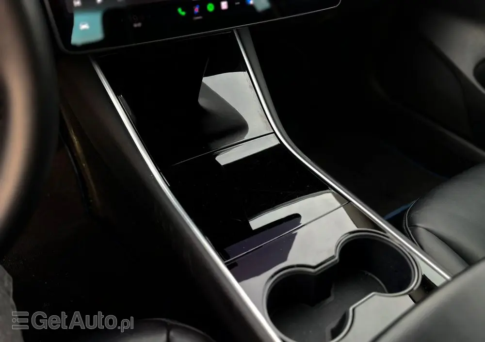 TESLA Model 3 Langstreckenbatterie Hinterradantrieb