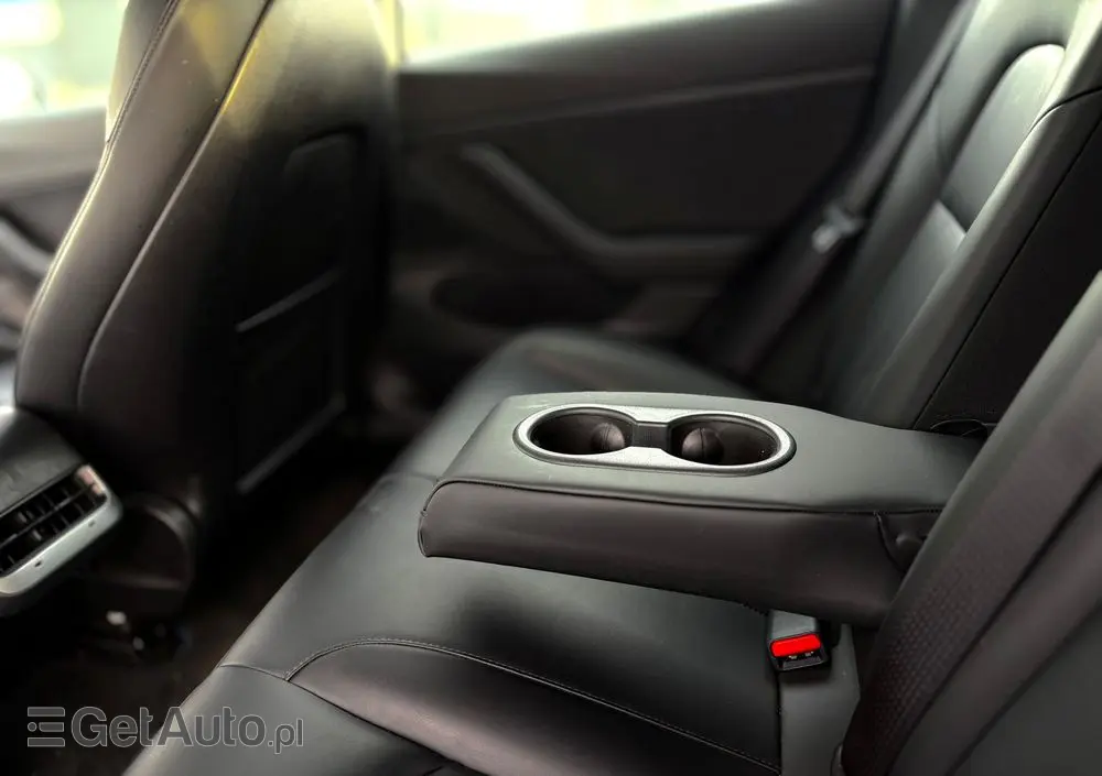 TESLA Model 3 Langstreckenbatterie Hinterradantrieb