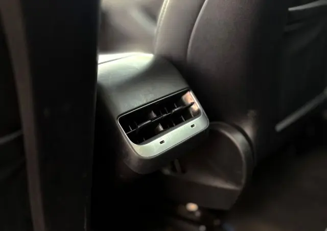 TESLA Model 3 Langstreckenbatterie Hinterradantrieb