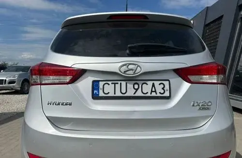 HYUNDAI Ix20 