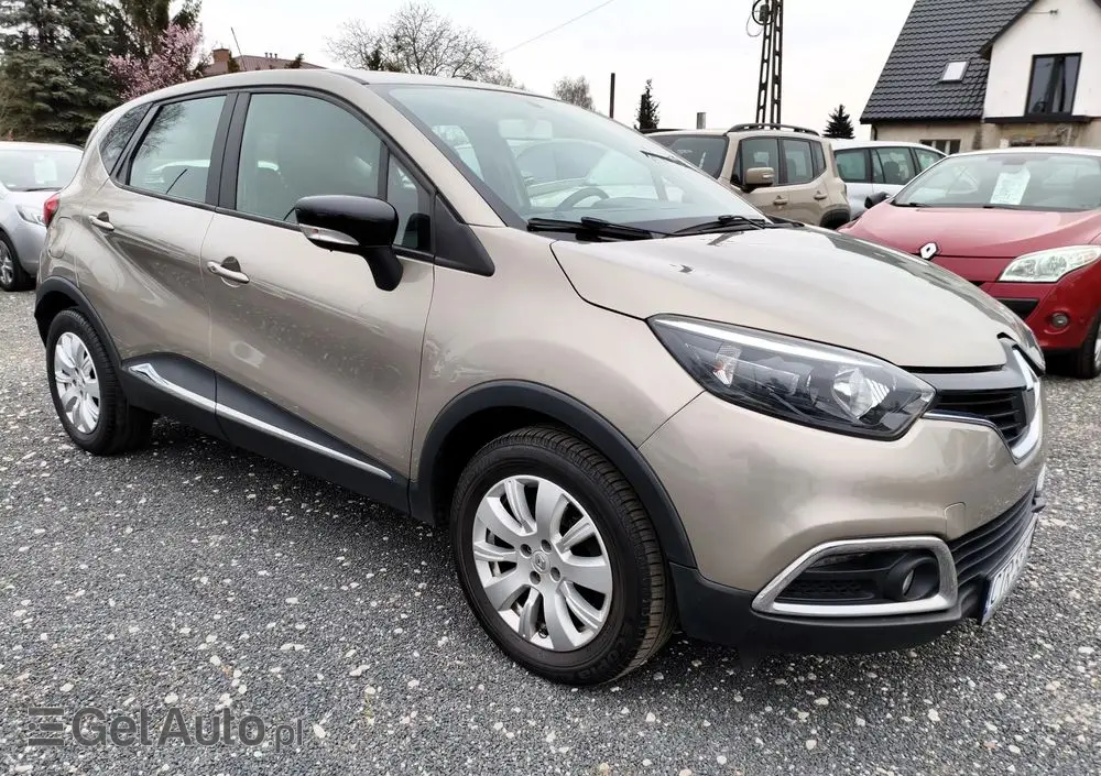 RENAULT Captur 