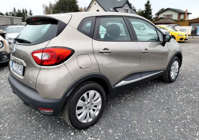 RENAULT Captur 