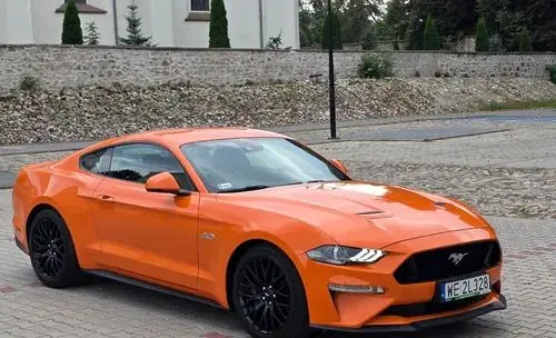 FORD Mustang 