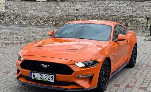 FORD Mustang 