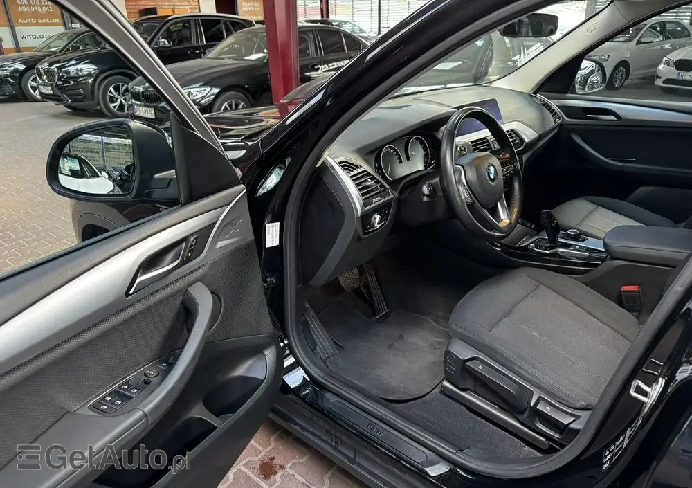 BMW X3 XDrive20d Advantage