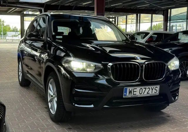 BMW X3 XDrive20d Advantage