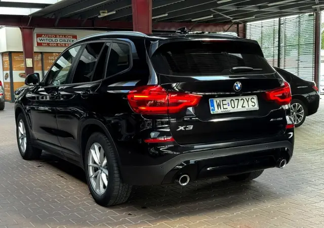 BMW X3 XDrive20d Advantage