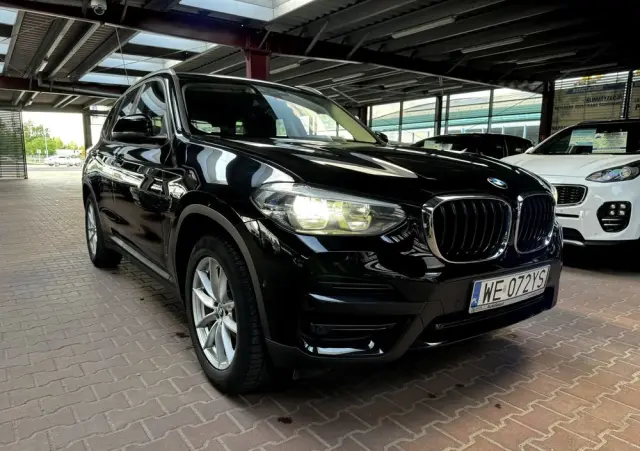 BMW X3 XDrive20d Advantage
