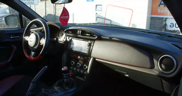 SUBARU BRZ 2.0i Sport +