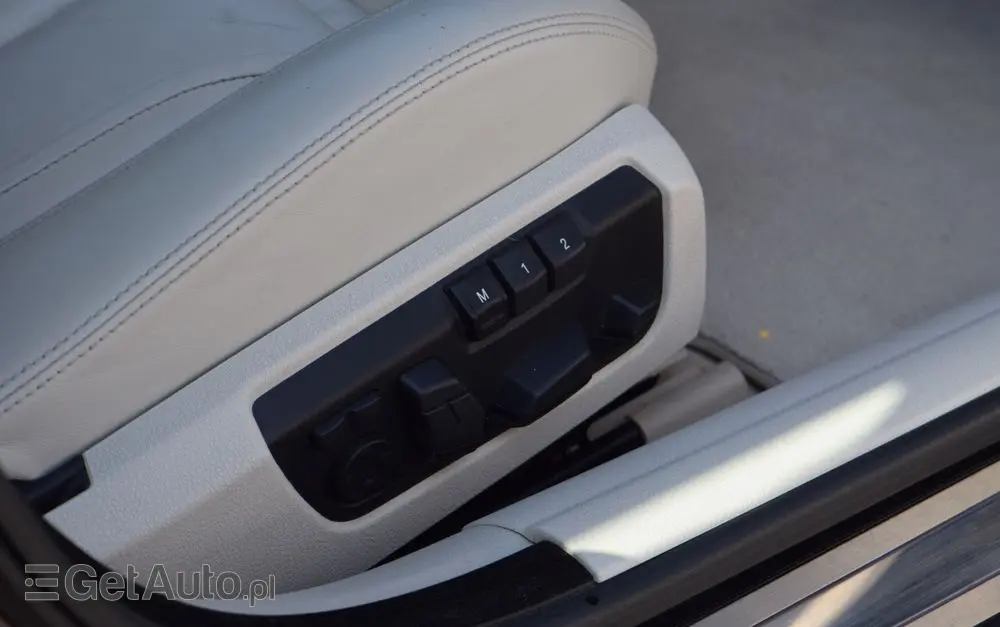 BMW Seria 6 640i xDrive M Sport Edition