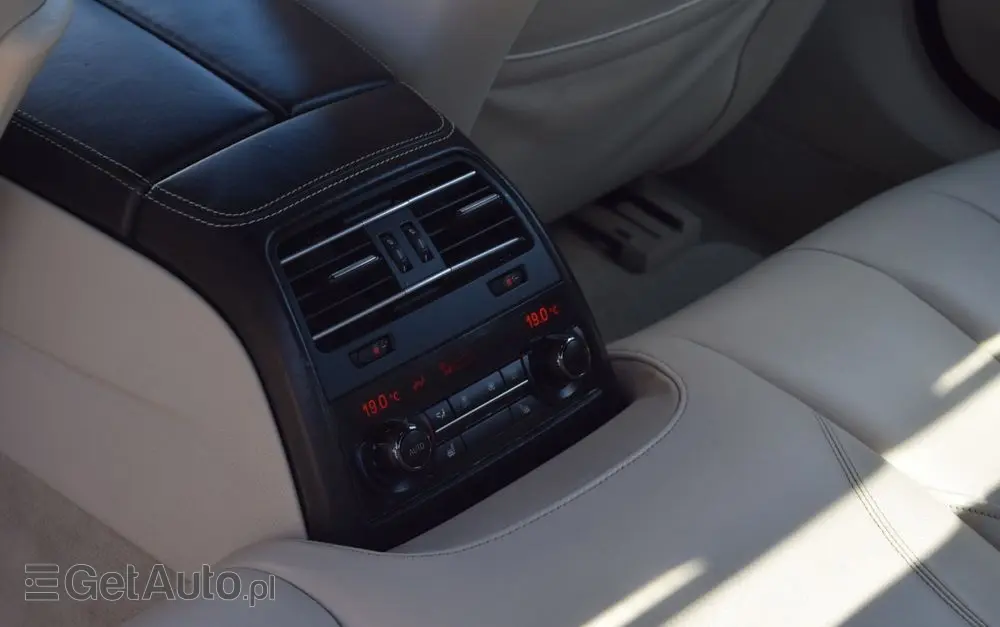 BMW Seria 6 640i xDrive M Sport Edition