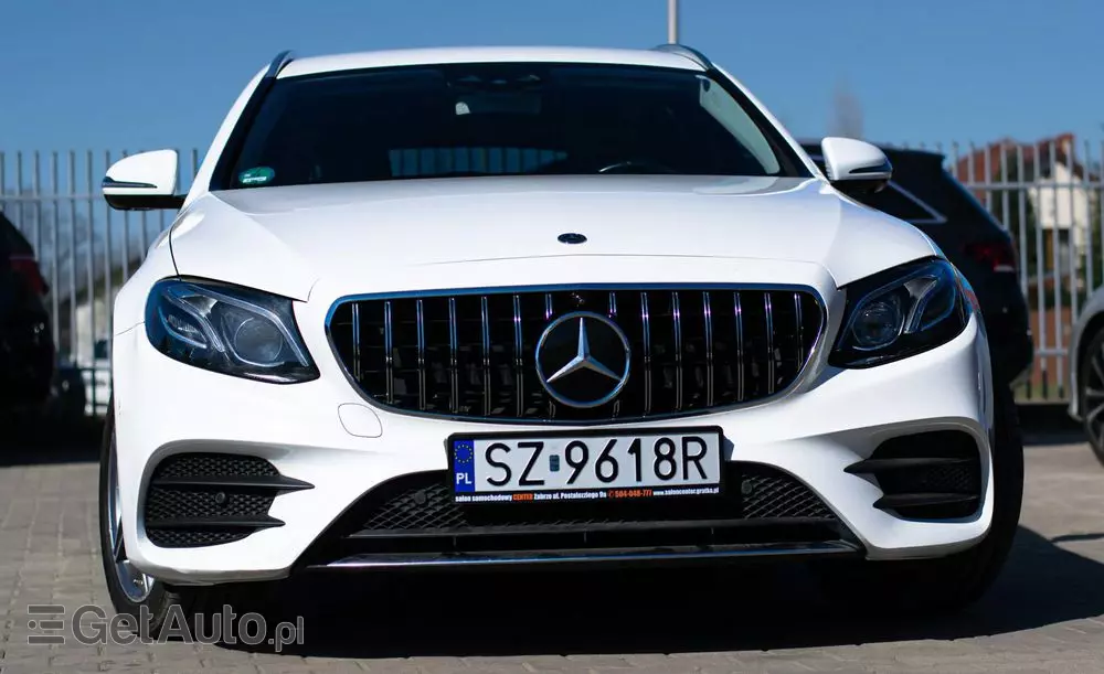 MERCEDES-BENZ Klasa E 300 de AMG