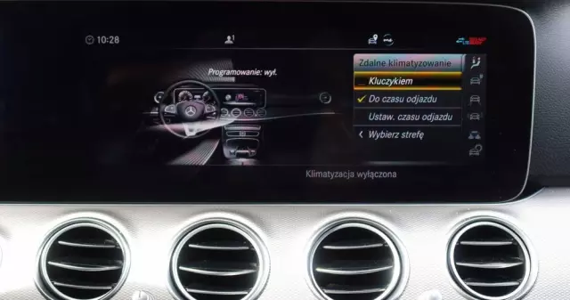 MERCEDES-BENZ Klasa E 300 de AMG