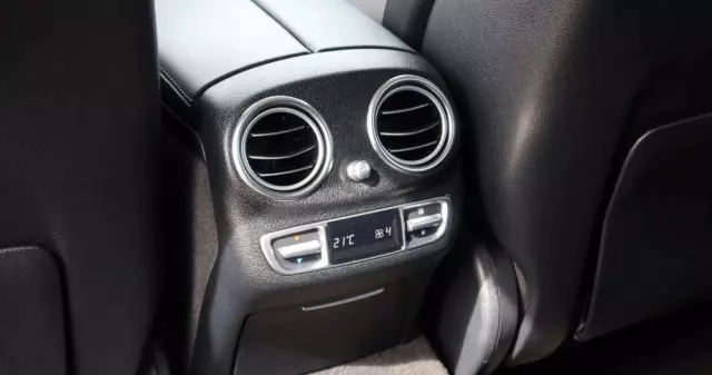 MERCEDES-BENZ Klasa E 300 de AMG