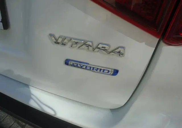 SUZUKI Vitara 1.4 Boosterjet mHEV Premium Plus 2WD