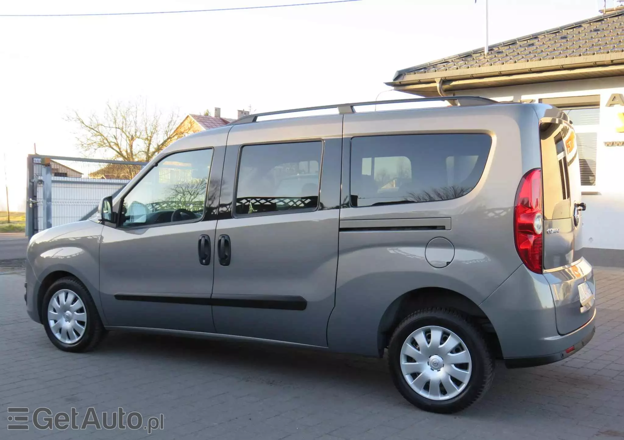OPEL Combo 2.0 CDTI L2H1 Edition