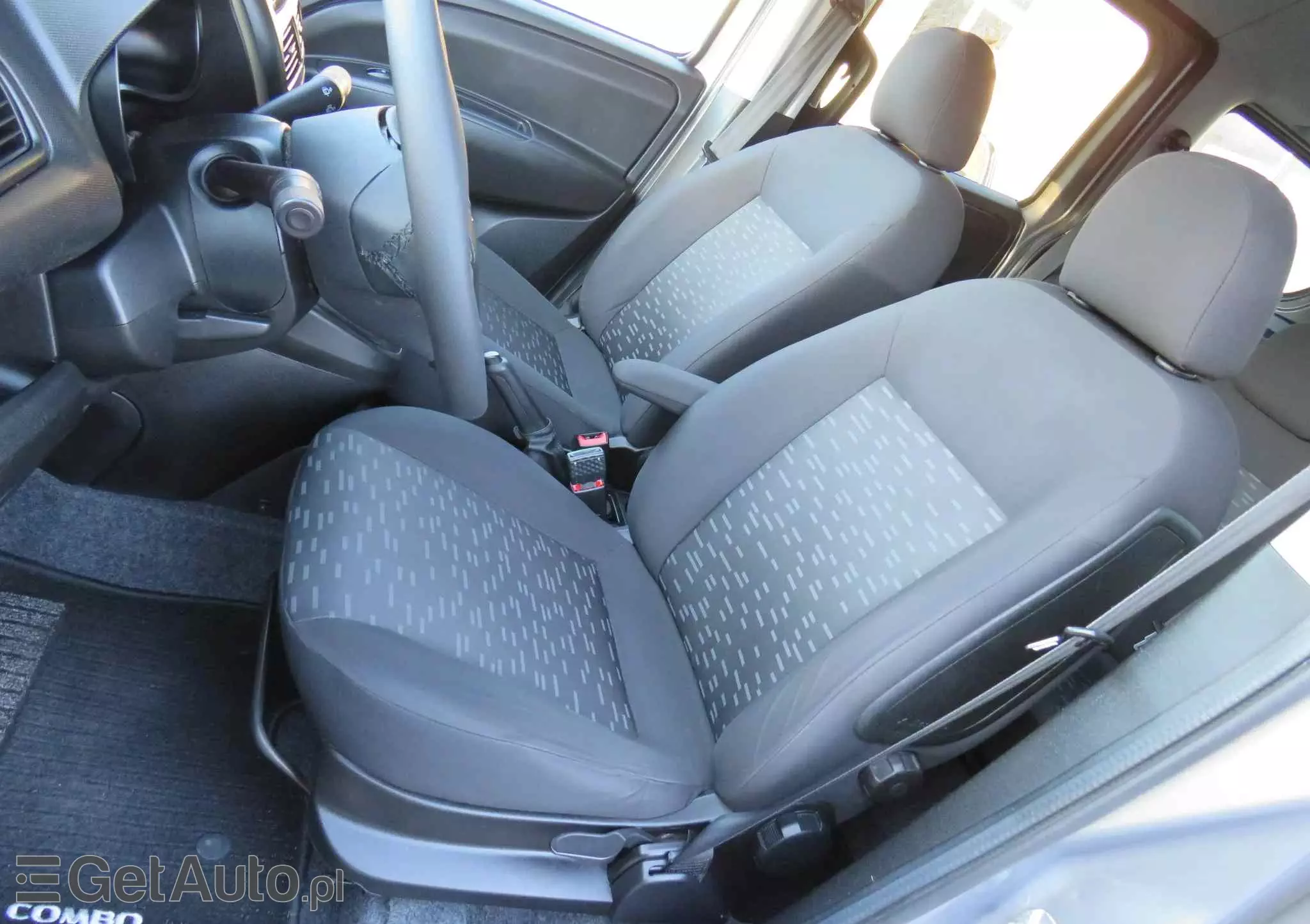 OPEL Combo 2.0 CDTI L2H1 Edition