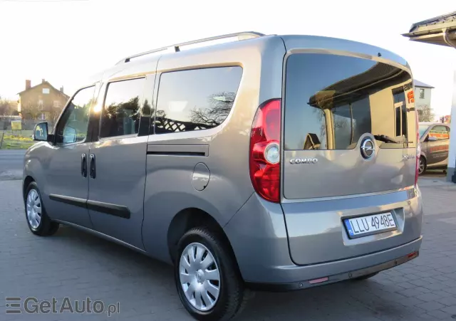 OPEL Combo 2.0 CDTI L2H1 Edition