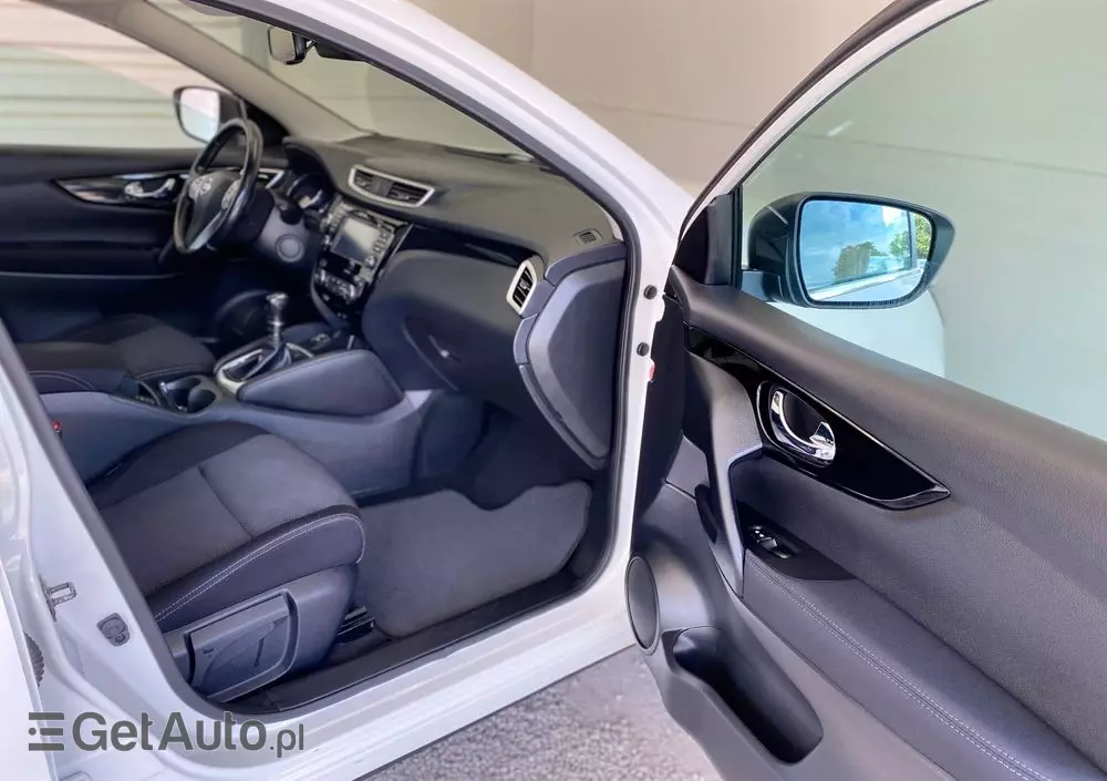 NISSAN Qashqai 1.5 dCi Tekna EU6