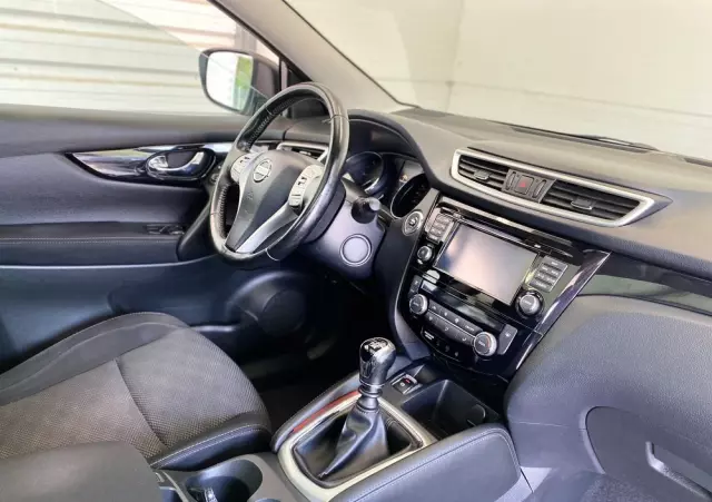 NISSAN Qashqai 1.5 dCi Tekna EU6