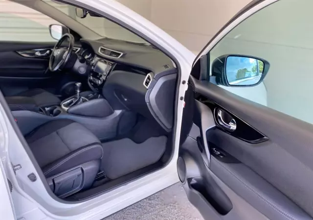 NISSAN Qashqai 1.5 dCi Tekna EU6