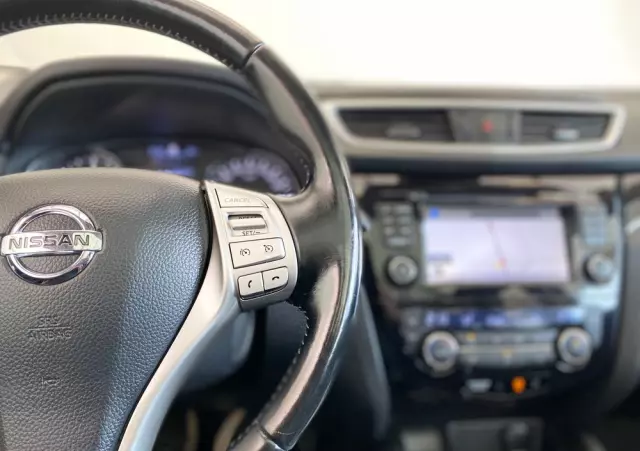 NISSAN Qashqai 1.5 dCi Tekna EU6