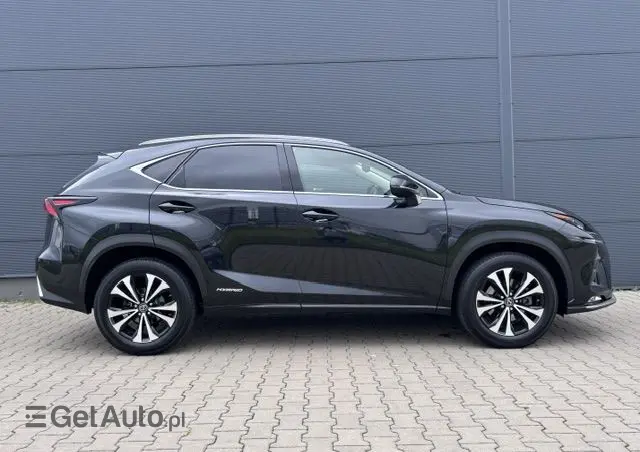 LEXUS NX 300h F Impression AWD