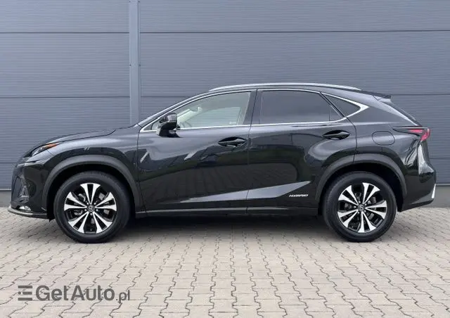 LEXUS NX 300h F Impression AWD