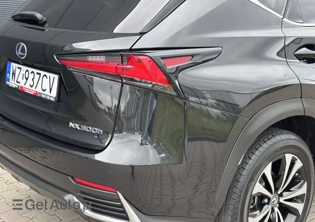 LEXUS NX 300h F Impression AWD