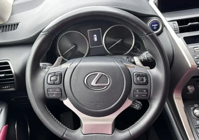 LEXUS NX 300h F Impression AWD