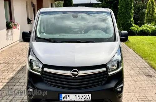 OPEL Vivaro 