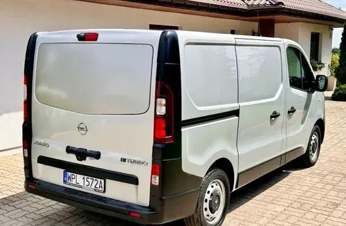 OPEL Vivaro 