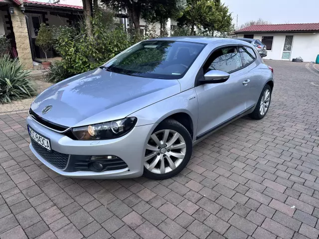 VOLKSWAGEN Scirocco DSG7