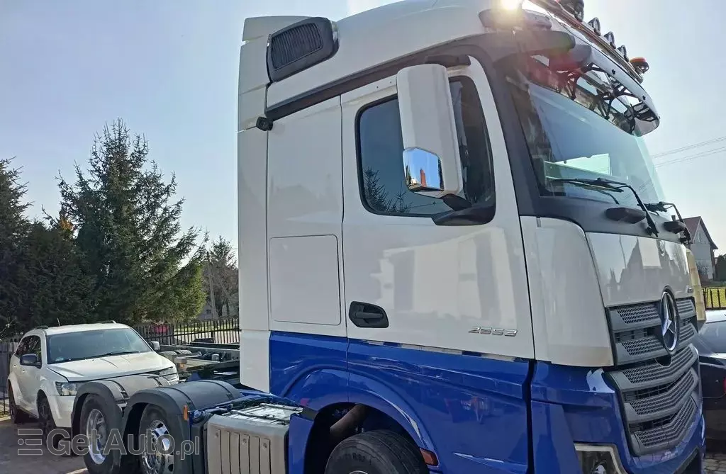 MERCEDES-BENZ Actros 