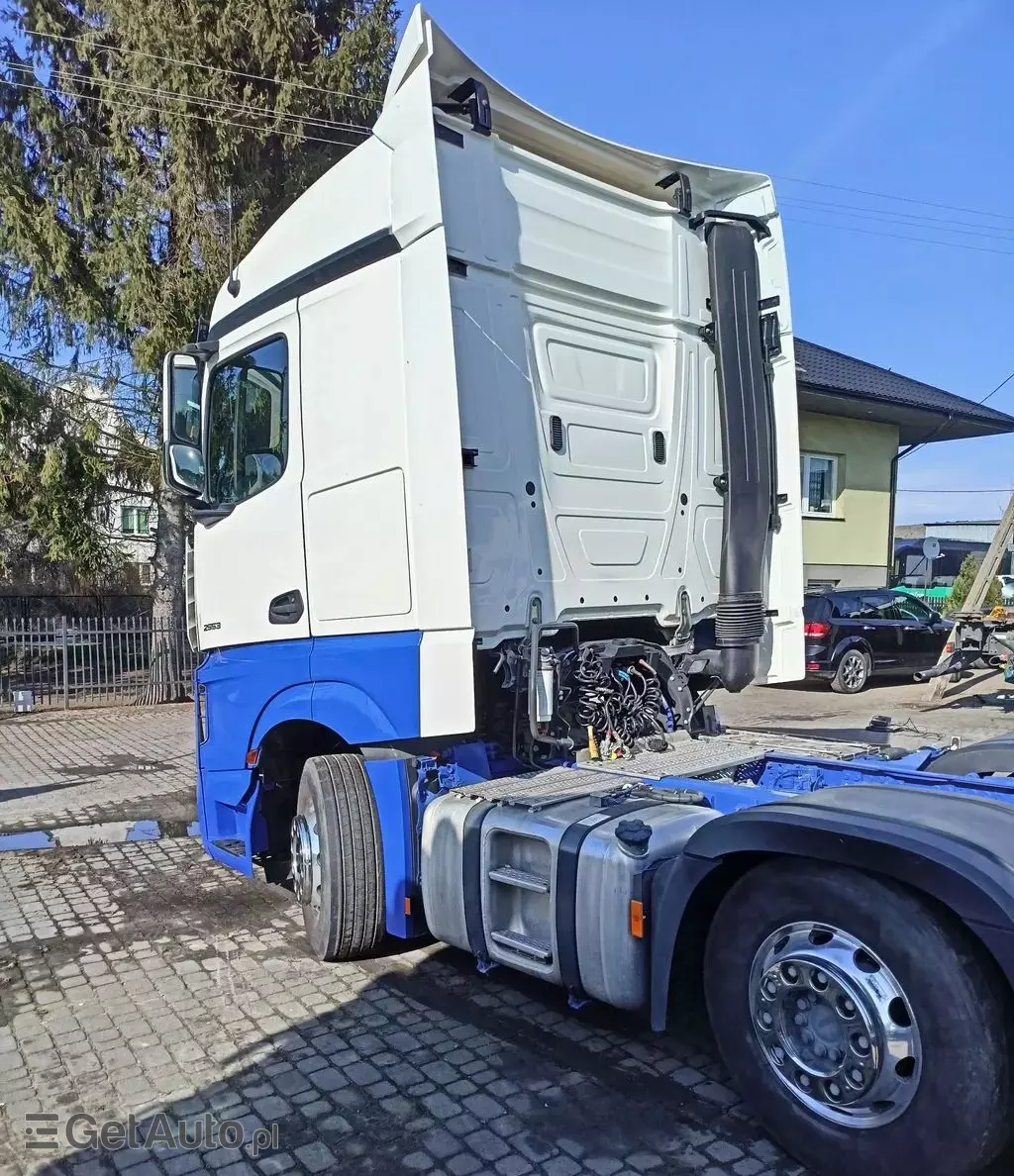 MERCEDES-BENZ Actros 