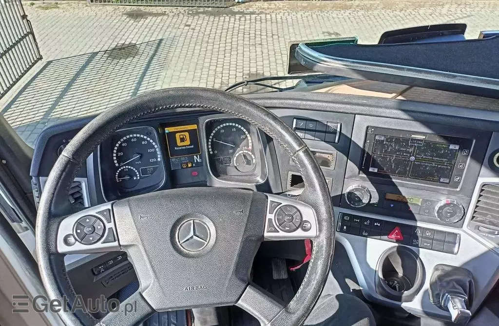 MERCEDES-BENZ Actros 