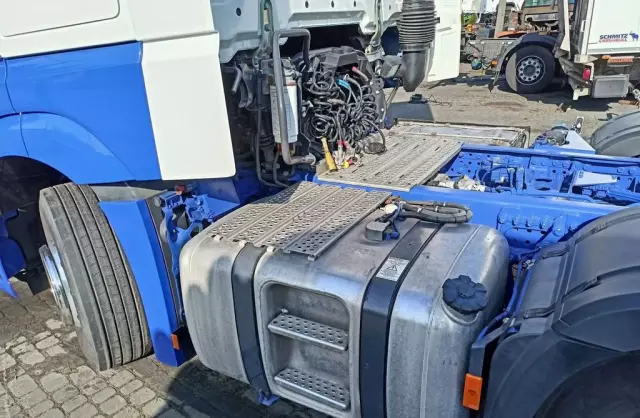 MERCEDES-BENZ Actros 